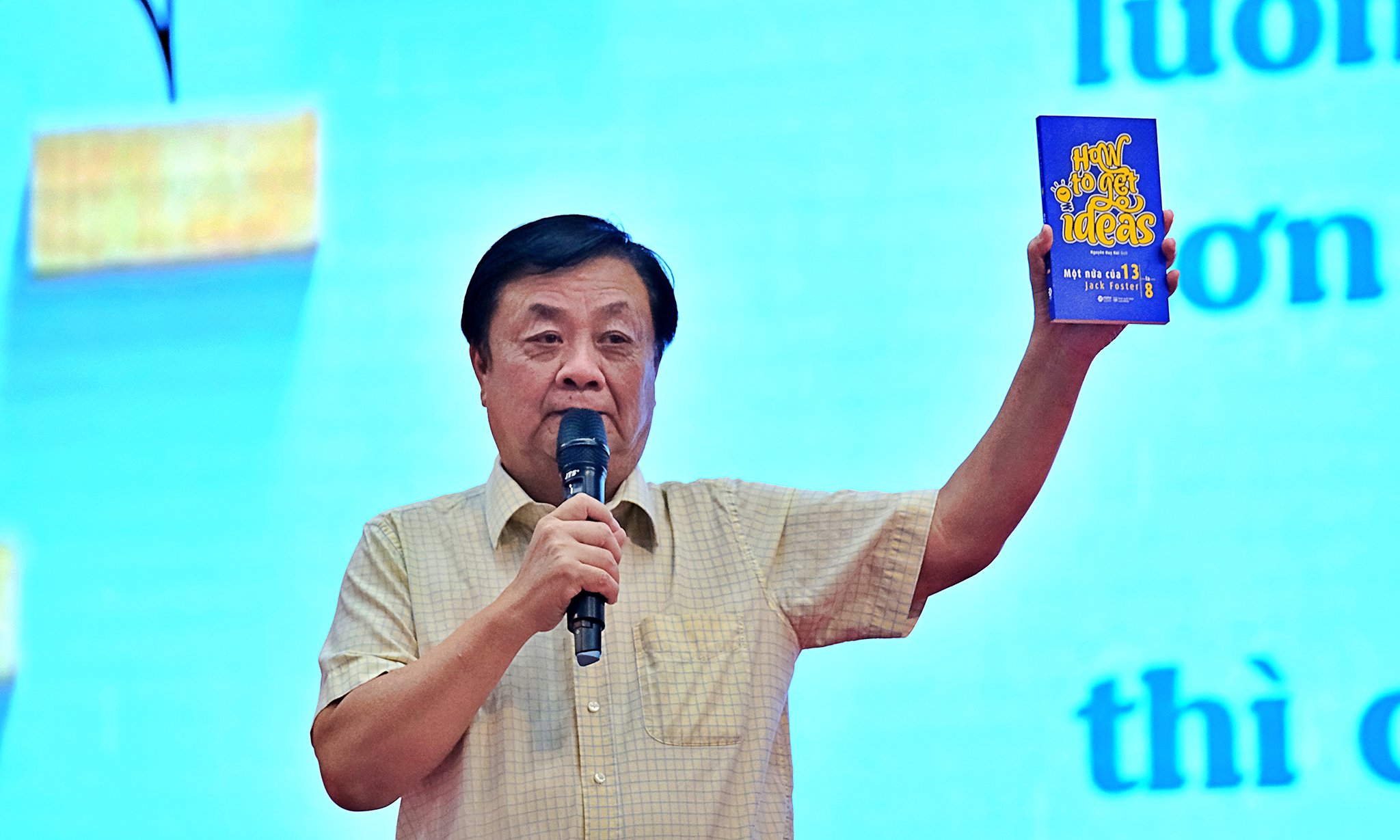 Bộ trưởng Lê Minh Hoan: Các trường thuộc Bộ NNPTNT hãy đào tạo sinh viên thành những con chim đại bàng sải cánh vươn xa